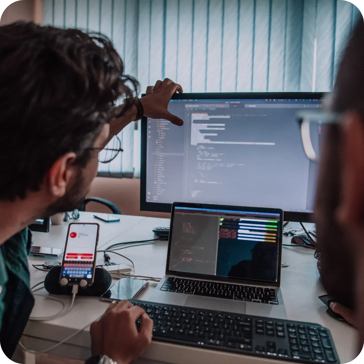 workers coding